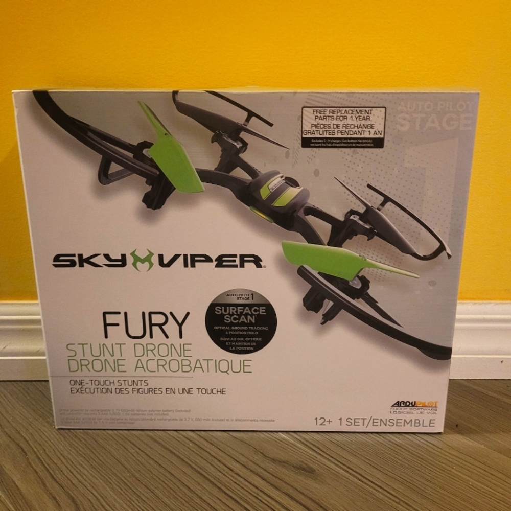 BRAND NEW - Sky Viper Fury Stunt Drone  (Auto-pilot & One-touch Stunts Function)